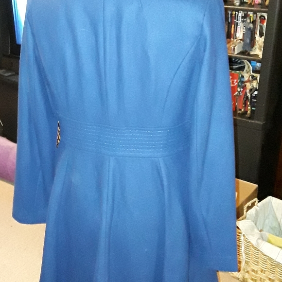 Wool coat - Picture 2 of 2